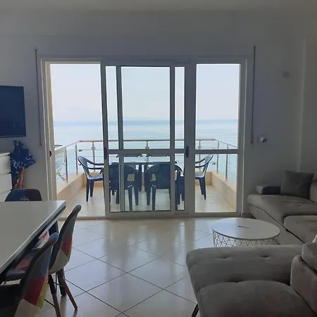 Διαμέρισμα Archimedes Sea View *